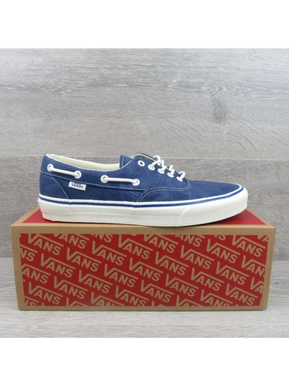 Vans Authentic Boat Lifestyle Shoes Men's Size 10 Navy Blue NEW - Picture 2 of 16